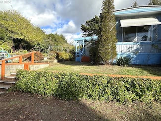1600 Rhododendron Dr Unit 21, Florence, OR 97439