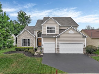 7878 Narrow Leaf Dr, Blacklick, OH 43004