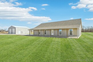 2374 N 205 Rd, Beggs, OK 74421