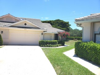 10832 Stafford Cir N, Boynton Beach, FL 33436