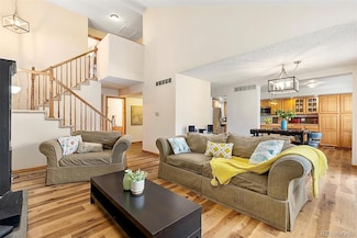 2650 S Vaughn Way Unit B, Aurora, CO 80014