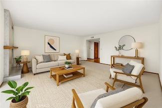 6222 Riviera Cir Unit 10, Long Beach, CA 90815