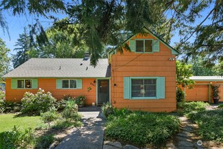 2507 NE 30th St, Bremerton, WA 98310
