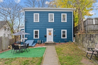 73 Boyden St, Woonsocket, RI 02895