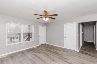 6167 Behle Ave, Saint Louis, MO 63135