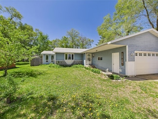 1227 33rd Ave N, Saint Cloud, MN 56303