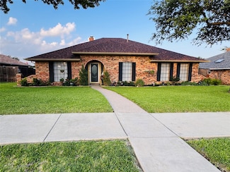 4706 Silverthorn Dr, Mesquite, TX 75150