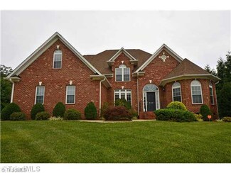 604 Susanna Ct, Kernersville, NC 27284