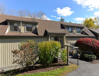 103 Heritage Village Unit D, Southbury, CT 06488