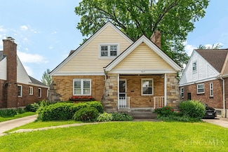 1817 Blackstone Place, Cincinnati, OH 45237