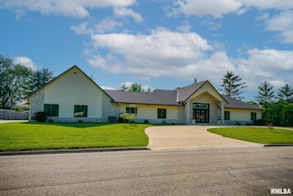 241 Birch Place, Kewanee, IL 61443