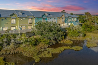 1011 Lighterman Way, Charleston, SC 29412