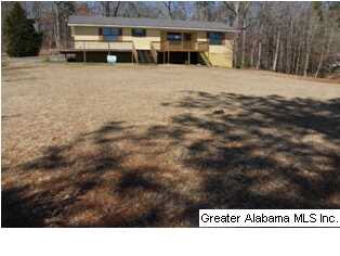 365 Lakeshore Dr, Ohatchee, AL 36271