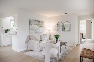 985 32nd Ave, Santa Cruz, CA 95062