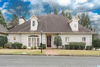 1503 Cambridge Cir, Vestavia, AL 35243