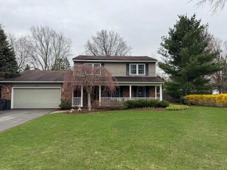 14092 Fox Trail Dr, Holland, MI 49424