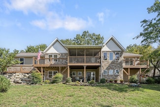 19 Redbud Ln, Kimberling City, MO 65686