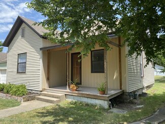 2513 Clark Ave, Parsons, KS 67357