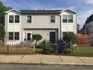 94 Capen St, Dorchester Center, MA 02124