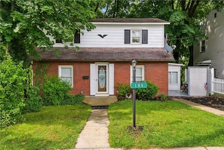 104 Pittsburgh Cir, Ellwood City, PA 16117