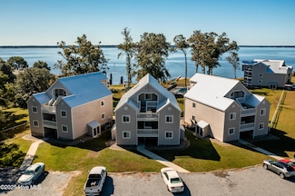 89 Country Club Dr Unit A4, Arapahoe, NC 28510