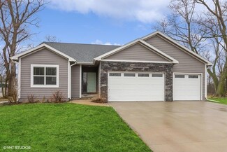 6150 SE 16th Ct, Des Moines, IA 50320