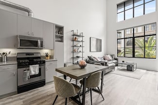 334 Santana Row Unit 325, San Jose, CA 95128