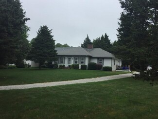 90 Old Plymouth Rd, Sagamore Beach, MA 02562
