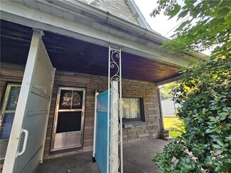511 Beechwood Ave, Carnegie, PA 15106