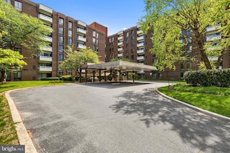 7 Slade Ave Unit 612, Pikesville, MD 21208