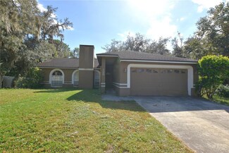129 Homewood Dr, Winter Haven, FL 33880