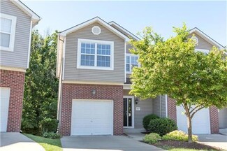 8817 Timber Creek Ln, Pleasant Valley, MO 64068