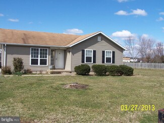 11258 Edgewood Dr, Bealeton, VA 22712