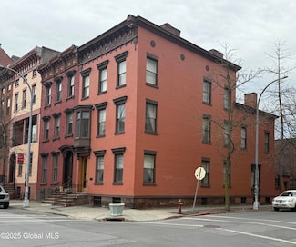 41 2nd St, Troy, NY 12180