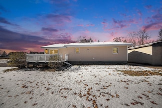 8470 Kennedy Rd, Munith, MI 49259