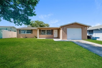 5226 Eagle Dr, Holiday, FL 34690