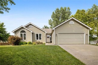 1209 Alder Ct, Eudora, KS 66025