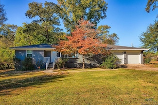 709 Tullie Dr, Longview, TX 75601