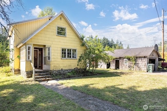 4269 Dewey Rd, Bellingham, WA 98226