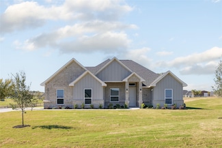 8000 Ranch View Place, Springtown, TX 76082