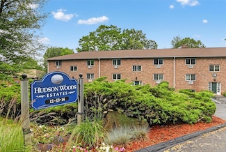 13 Scenic Cir Unit J, Croton On Hudson, NY 10520