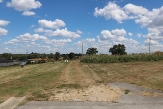 28-40 & 43 Magnolia Ave, Millersburg, KY 40311