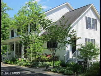 10305 Brenna Ct, Marshall, VA 20115