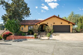 4389 San Blas Ave, Woodland Hills, CA 91364
