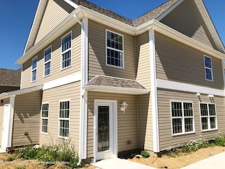 7 Abbey Rd, Fort Monmouth, NJ 07703