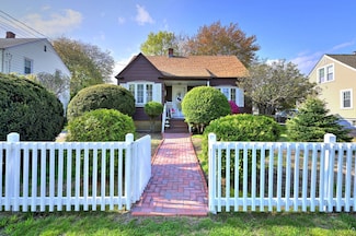 412 Reitter St W, Stratford, CT 06614