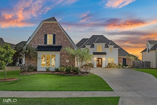 402 Erie Cir, Bossier City, LA 71111