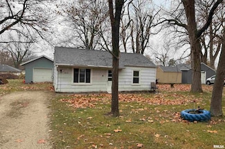 1412 W Shenandoah Dr, Peoria, IL 61614