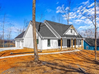 2790 Lowe Dr, Talbott, TN 37877