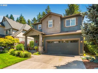 1773 Joseph Fields St, West Linn, OR 97068